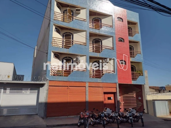 Apartamento para Venda com 3 quartos no bairro São José