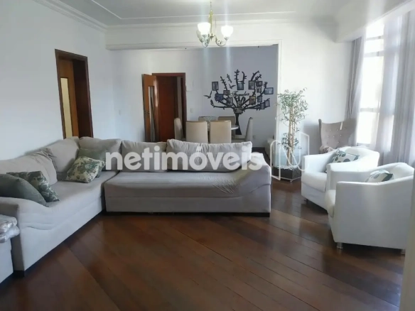 Apartamento para Venda com 4 quartos no bairro Centro