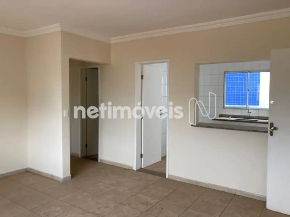 Apartamento para Venda com 2 quartos no bairro Centro