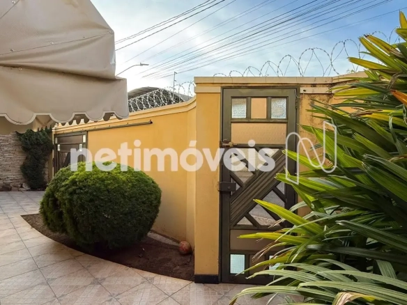Casa para Venda com 5 quartos no bairro São José