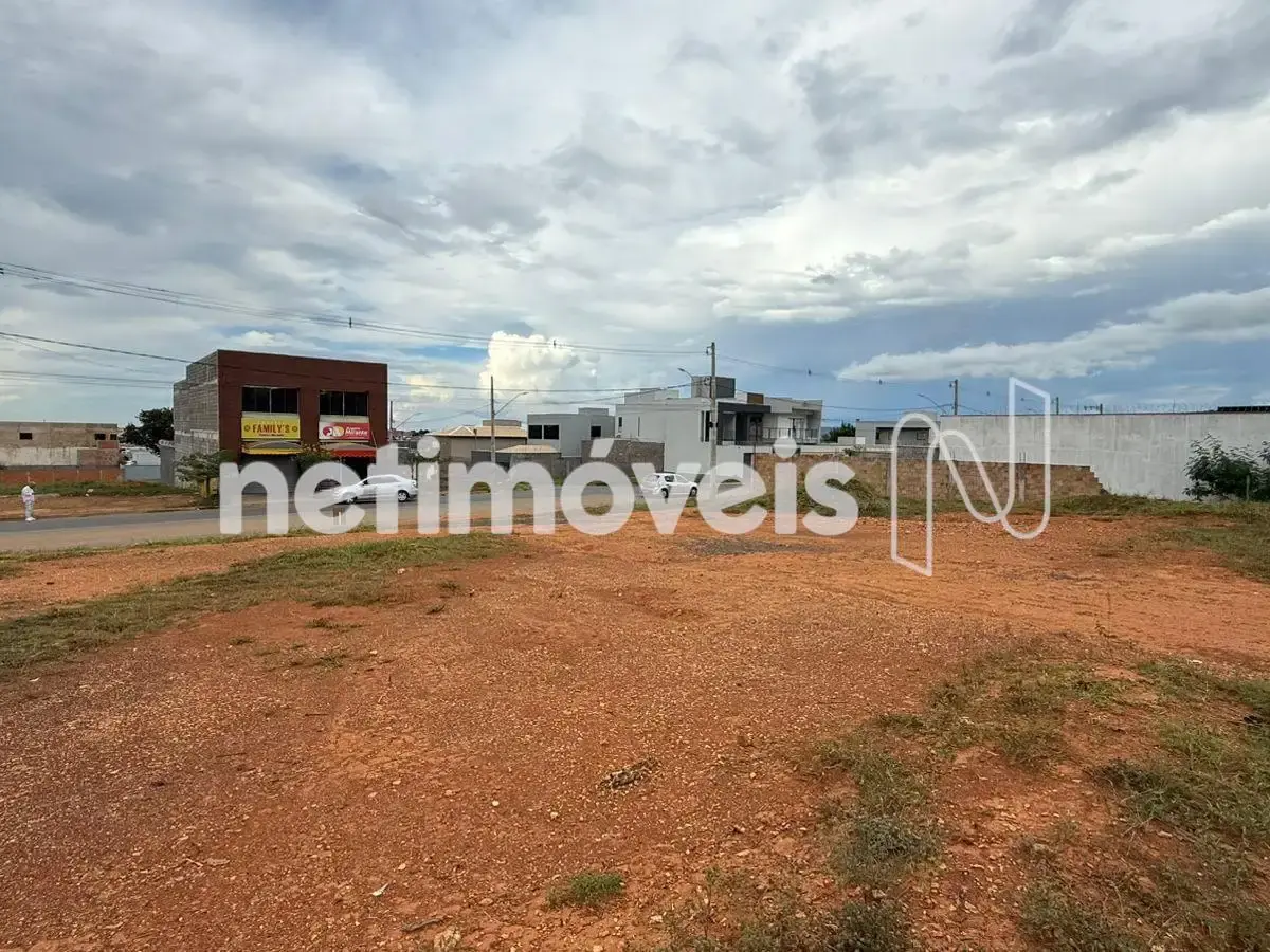 1195161_0 Lote para Venda com área de 170 m² no bairro Loteamento Jardim Niemeyer