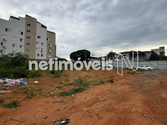 Lote para Venda com área de 919.8 m² no bairro Morada do Sol