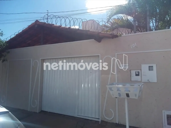 Casa para Venda com 5 quartos no bairro Planalto