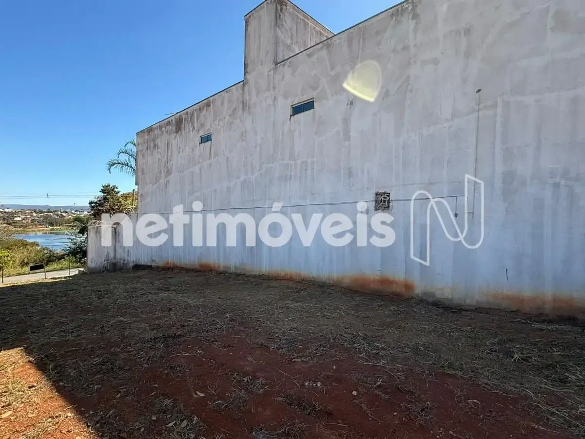 Lote para Venda com área de 232.5 m² no bairro Guarujá