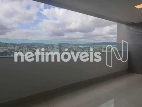 Apartamento para Venda com 4 quartos no bairro Cândida Câmara