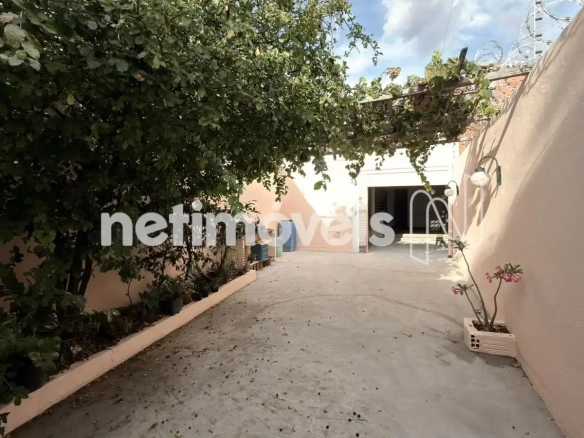 Casa para Venda com 3 quartos no bairro Morrinhos