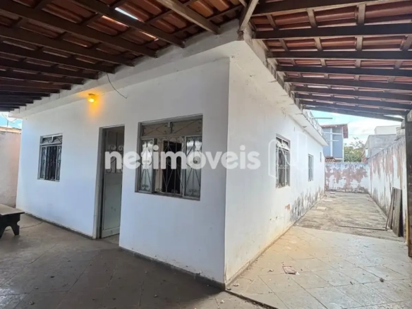 Casa para Venda com 3 quartos no bairro Independência