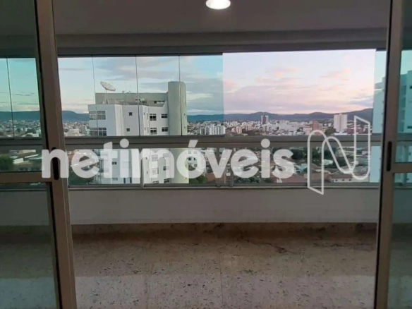 Apartamento para Venda com 4 quartos no bairro Cândida Câmara