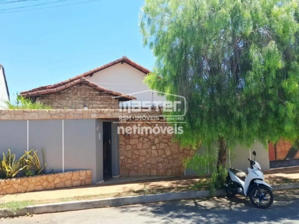 Casa para Locação com 3 quartos no bairro Morada do Sol