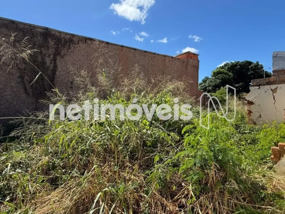 Lote para Venda com área de 211.5 m² no bairro Morrinhos