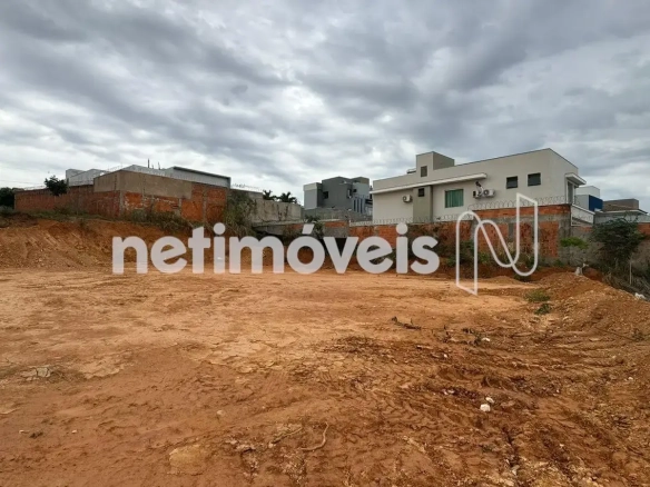 Lote para Venda com área de 892.5 m² no bairro Ibituruna