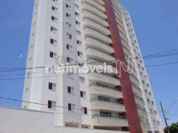 Apartamento para Venda com 4 quartos no bairro Cândida Câmara