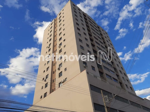 Apartamento para Venda com 3 quartos no bairro Centro