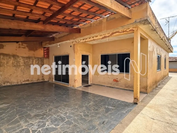 Casa para Venda com 3 quartos no bairro Morrinhos