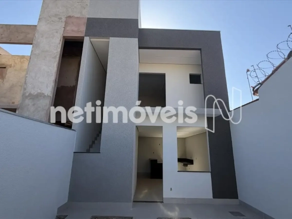 Casa para Venda com 3 quartos no bairro Planalto