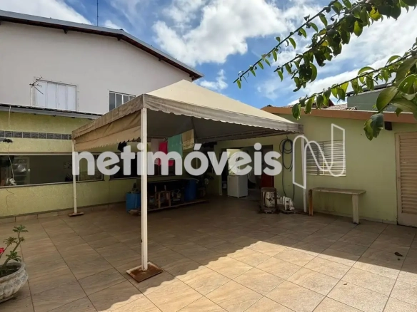 Casa para Venda com 3 quartos no bairro Major Prates