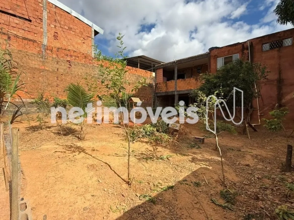 Casa para Venda com 2 quartos no bairro Vila Regina