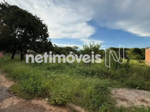Lote para Venda com área de 899.6 m² no bairro Jaraguá I
