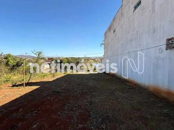 Lote para Venda com área de 232.5 m² no bairro Guarujá