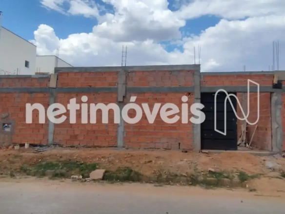 Casa para Venda com 3 quartos no bairro Todos Os Santos