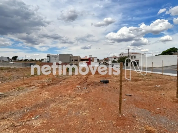 Lote para Venda com área de 836.85 m² no bairro Conjunto Residencial Jk