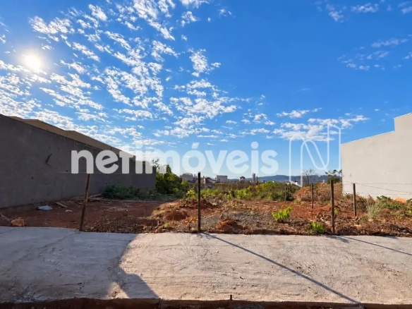 Lote para Venda com área de 364 m² no bairro Ibituruna