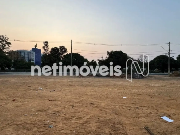 Lote para Venda com área de 763 m² no bairro Vila Regina