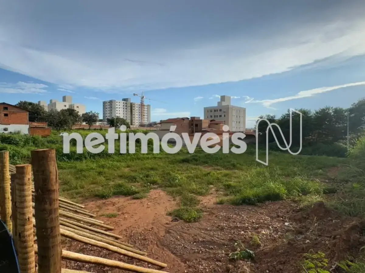 Lote para Venda com área de 1200 m² no bairro Planalto