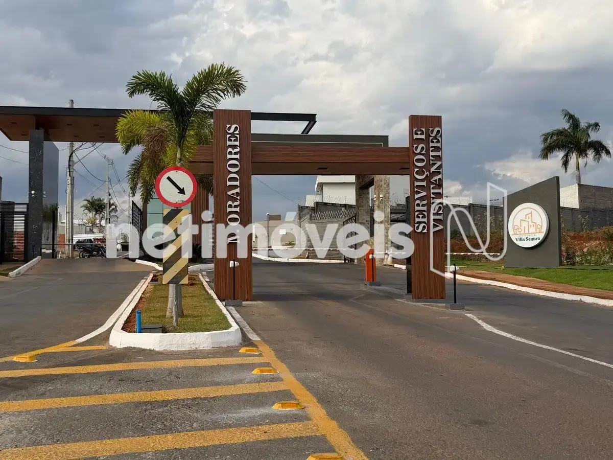 Lote para Venda com área de 351.1 m² no bairro Vila Segura