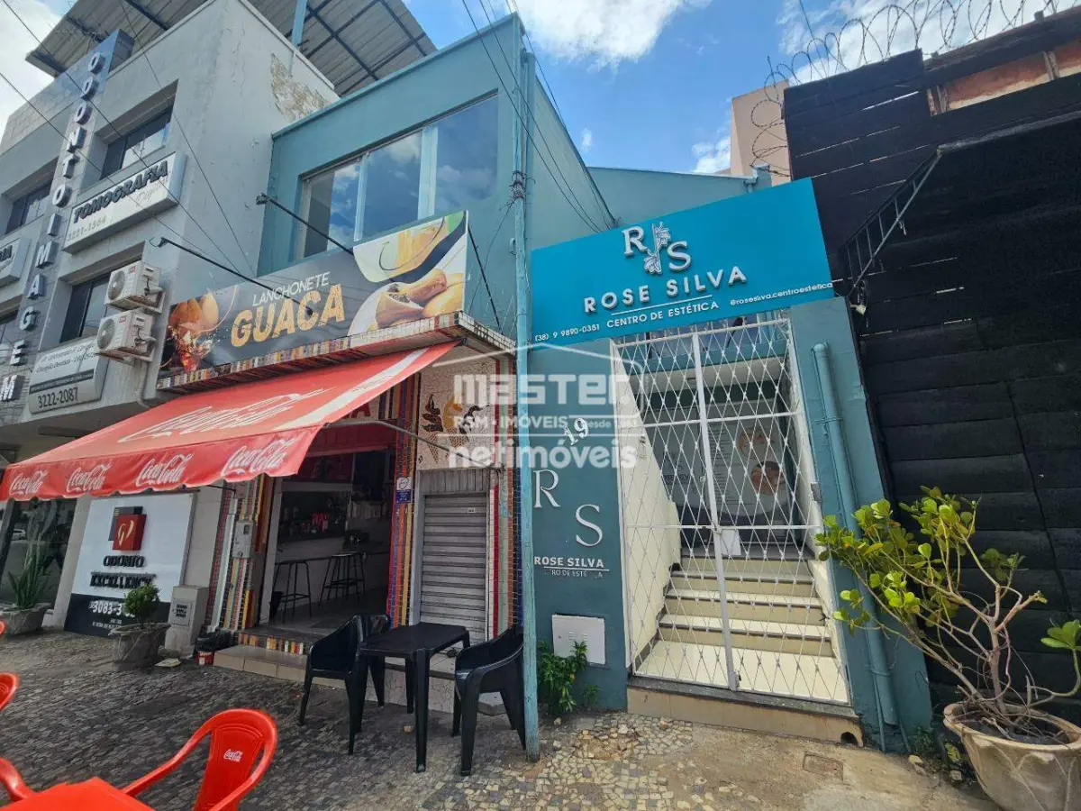 1562_0 Casa para Locação no bairro Centro