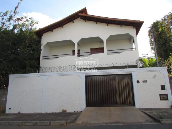 Casa para Locação com 3 quartos no bairro Todos os Santos