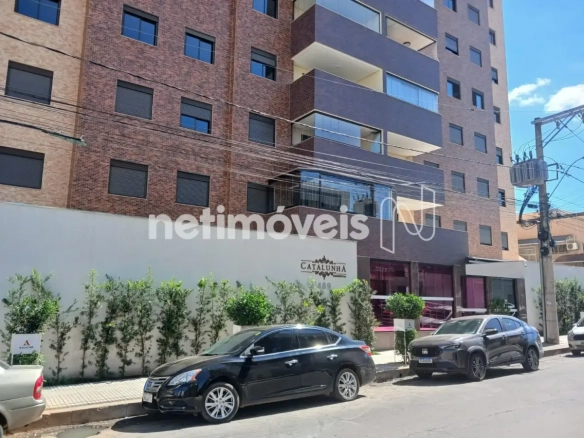 Apartamento para Venda com 3 quartos no bairro Todos Os Santos